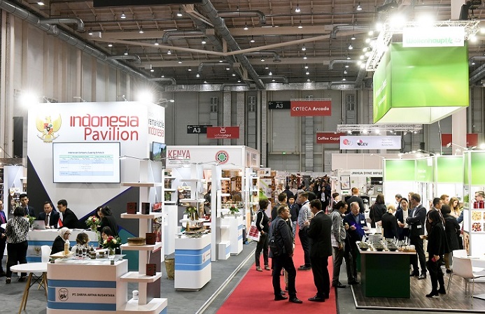 http://jufiarbackend.oss-cn-shanghai.aliyuncs.com/2f0438b7d4b16418e0770447445a1be6.jpg