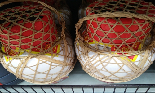 高端白酒市场向好，酿酒技艺和设备助力缔造好酒品