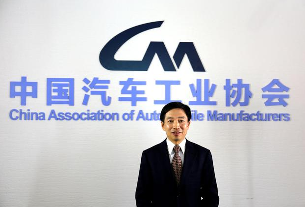 汽车产业链模式面临重构 明年车市难言乐观