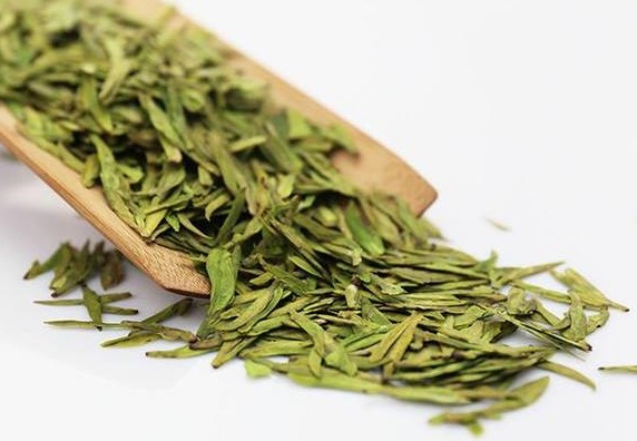 春茶大战参与者数量创新高 茶叶市场势头真的旺吗？
