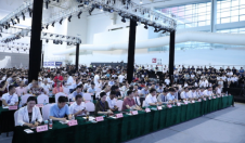 因势利导,河南服装业需要实现几步走?