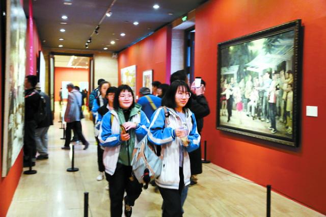 深圳40年美术展开幕