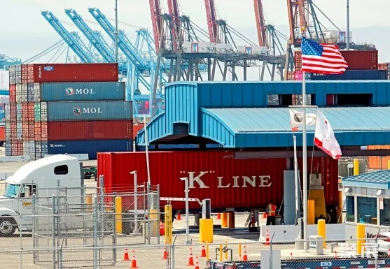 长滩港部分港区近于瘫痪状态，近期计划出口美国的货物需注意！